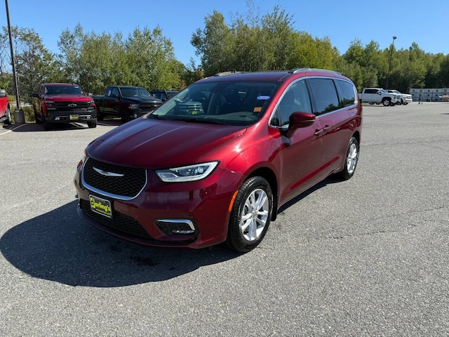 2021 Chrysler Pacifica Touring (Value Line) Minivan/Van