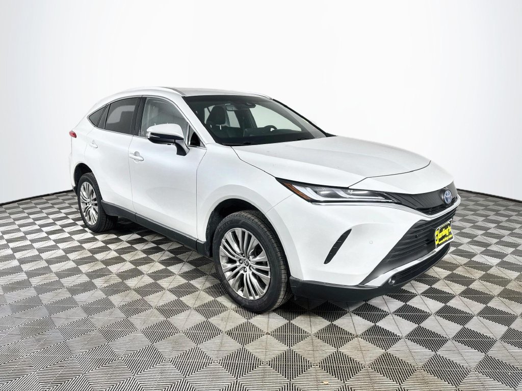 2023 Toyota Venza XLE