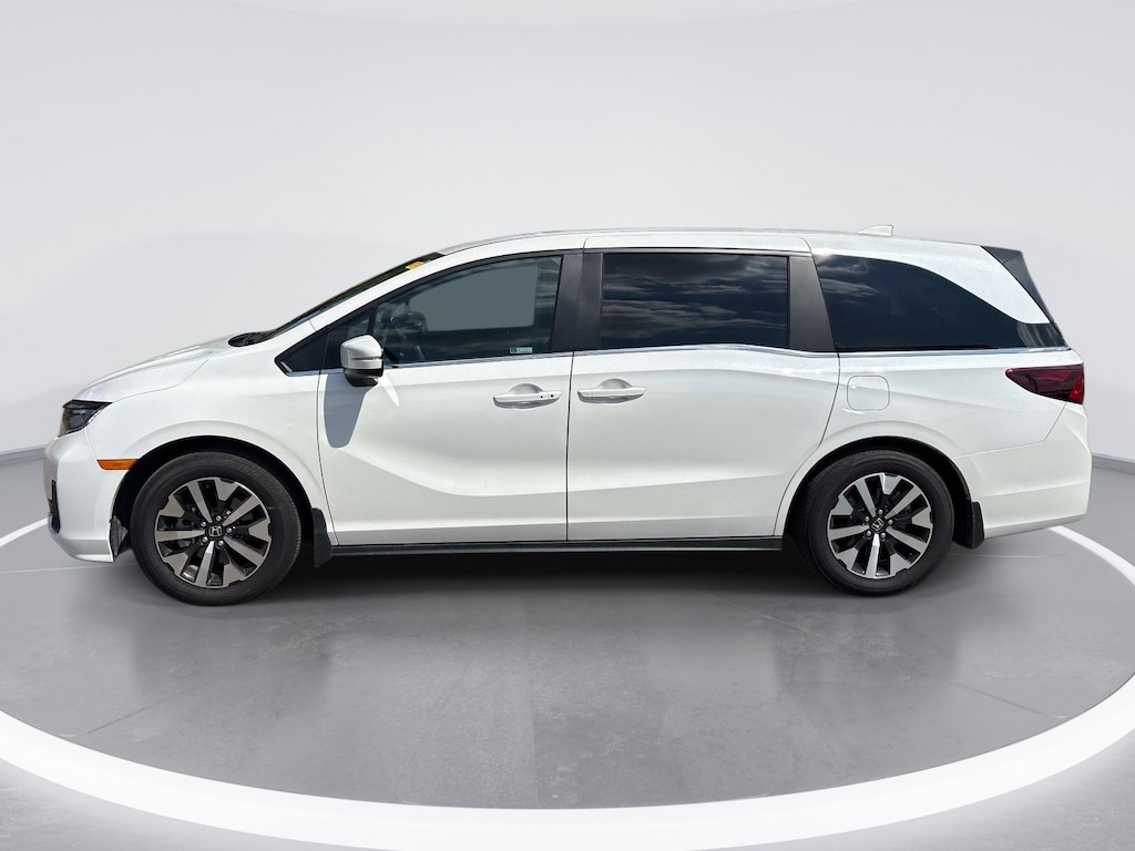 Used 2026 Honda Odyssey EX-L Van Passenger