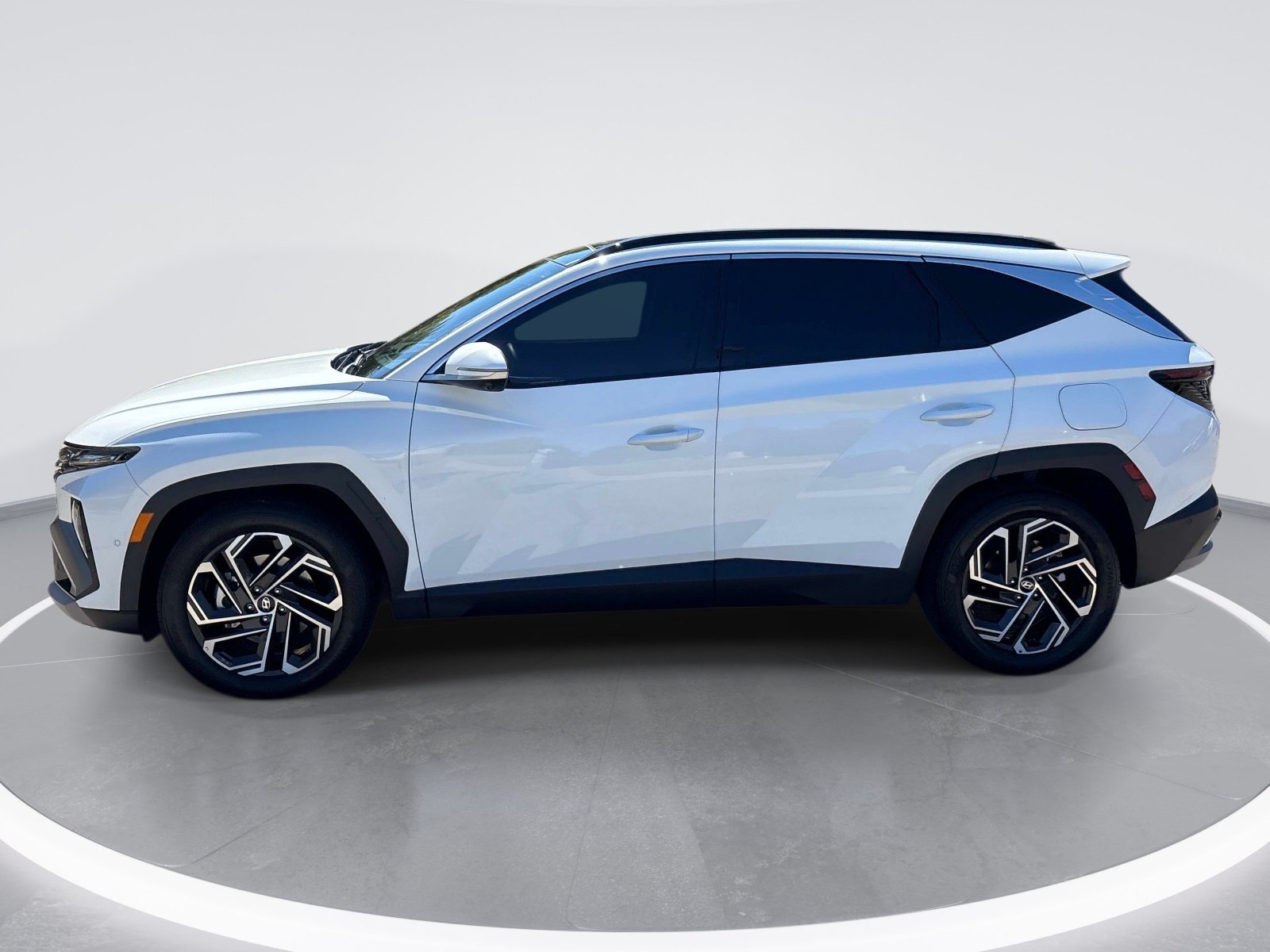 Used 2025 Hyundai Tucson Limited SUV