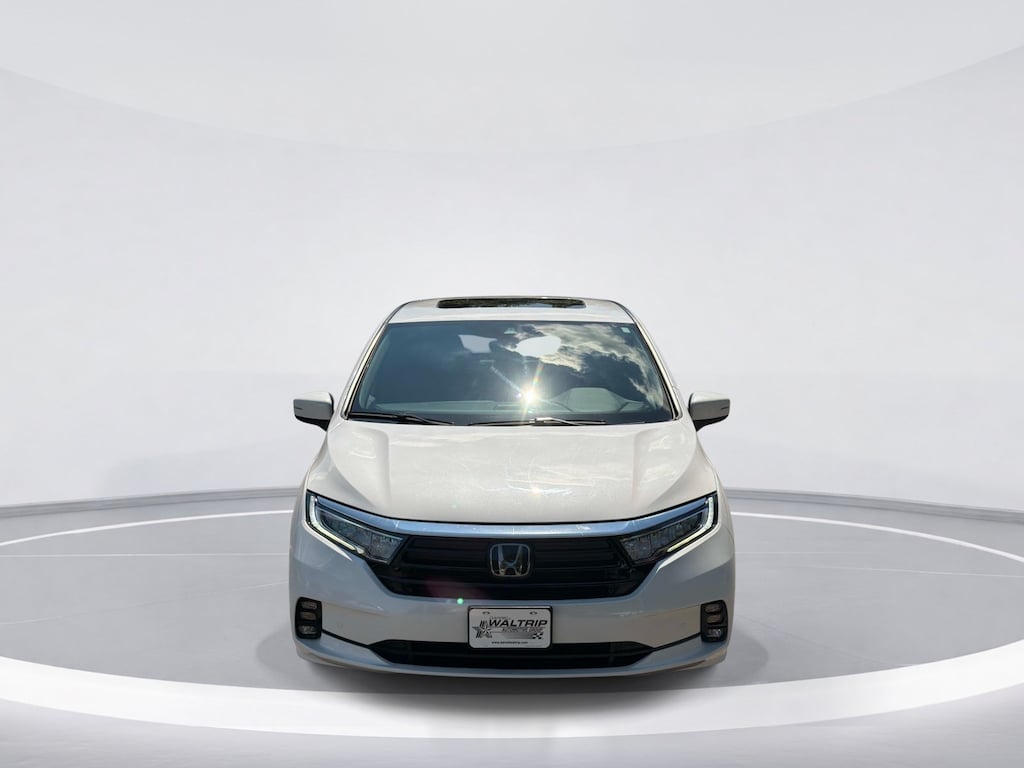Certified 2024 Honda Odyssey Touring Minivan