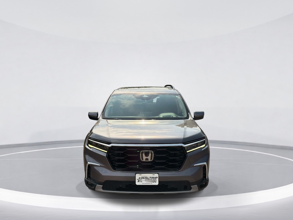 Certified 2025 Honda Pilot Elite SUV