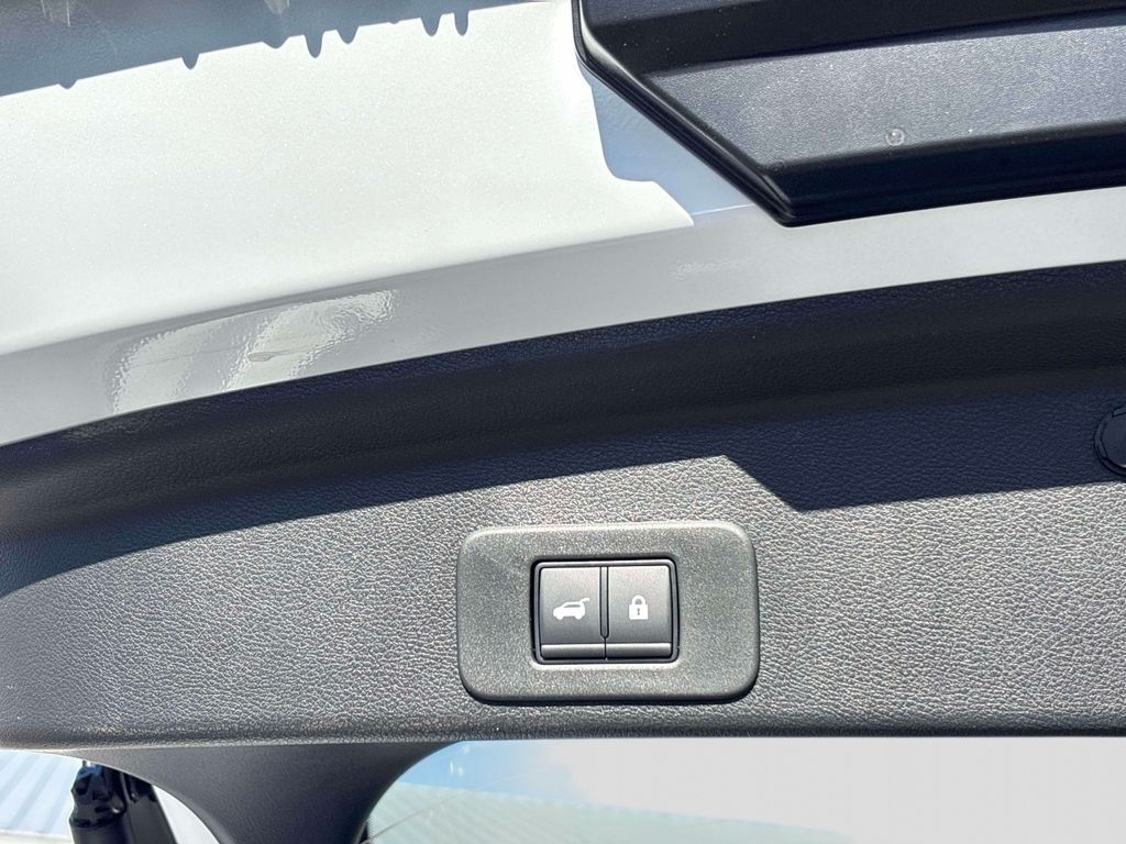 2026 Nissan Murano Platinum - Photo 5