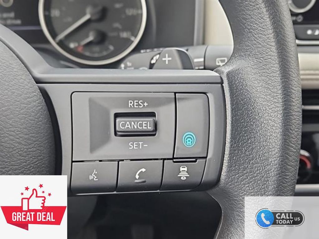 2025 Nissan Rogue SV - Photo 11