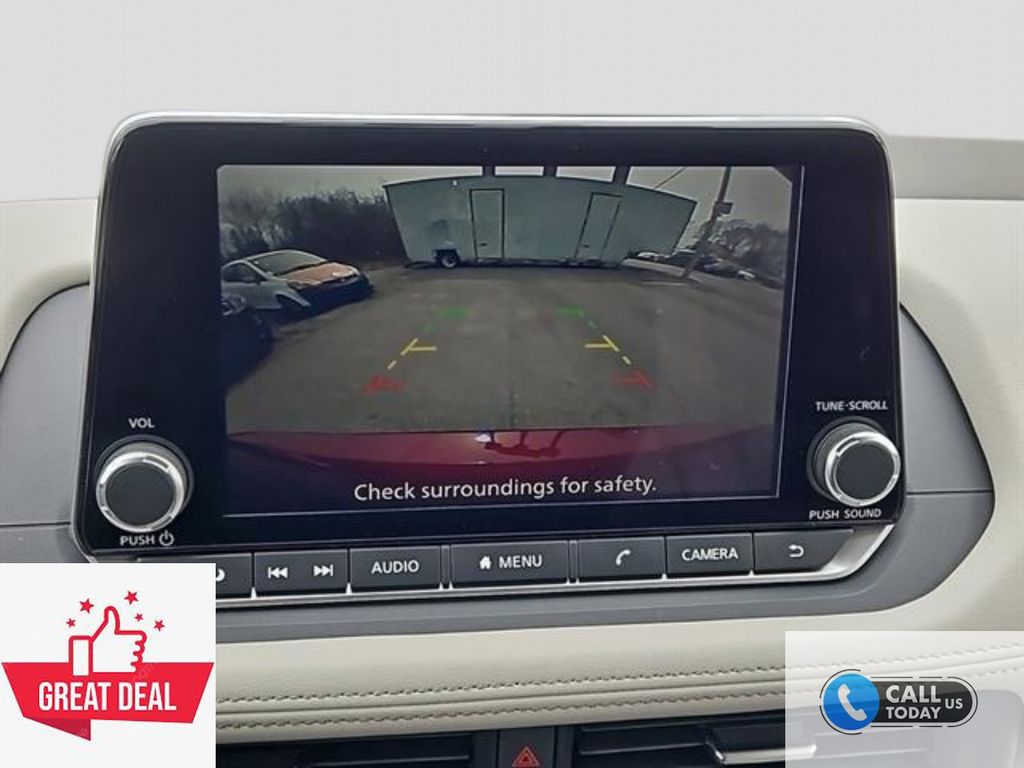 2025 Nissan Rogue SV - Photo 6