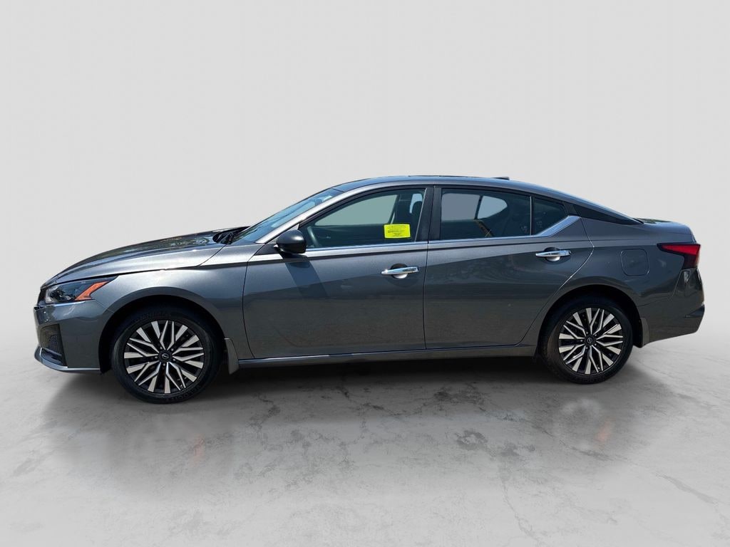 Certified 2024 Nissan Altima 2.5 SV Sedan