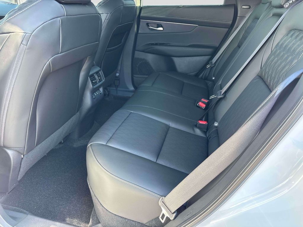 2026 Nissan Murano Platinum - Photo 6