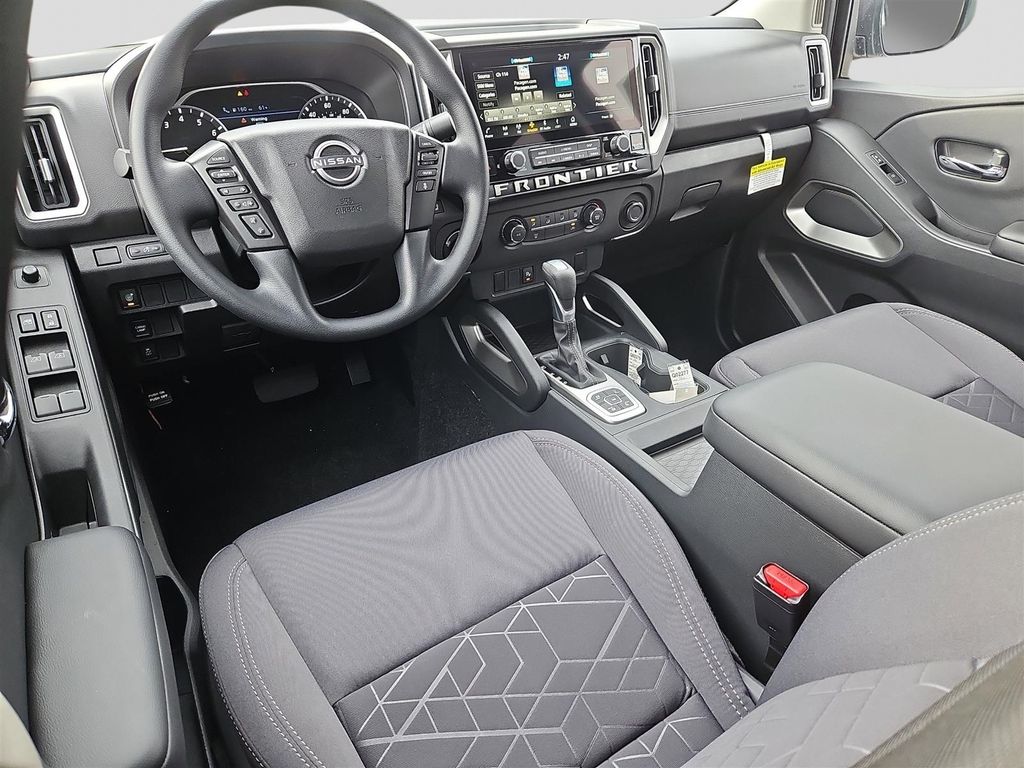 2026 Nissan Frontier SV - Photo 7