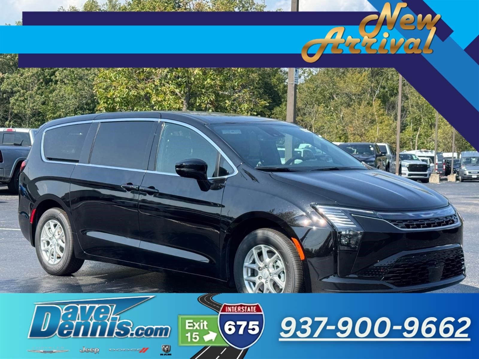 2027 Chrysler Pacifica Select