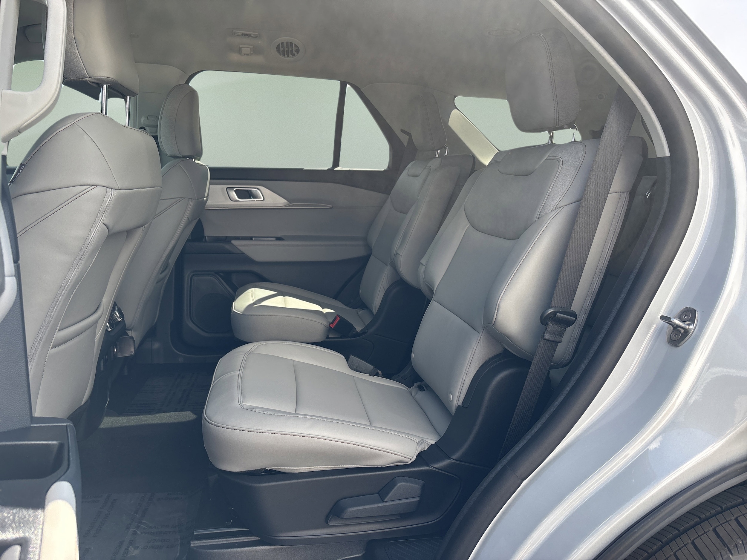 2026 Ford Explorer Active - Photo 21
