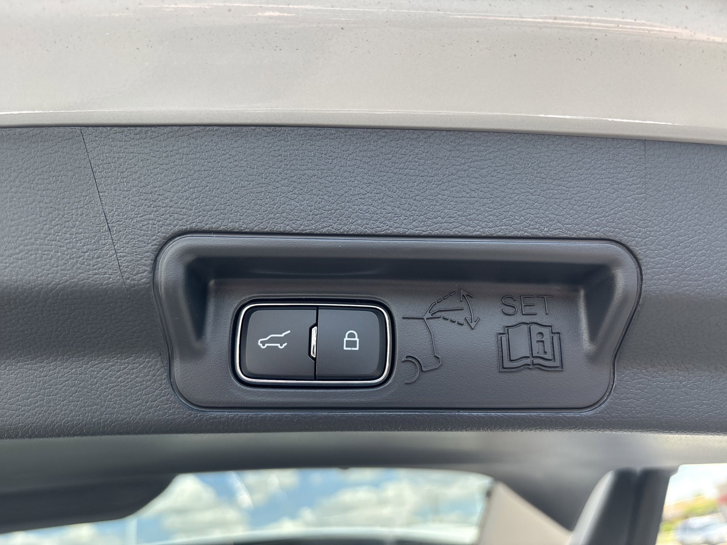 2026 Ford Explorer Active - Photo 26
