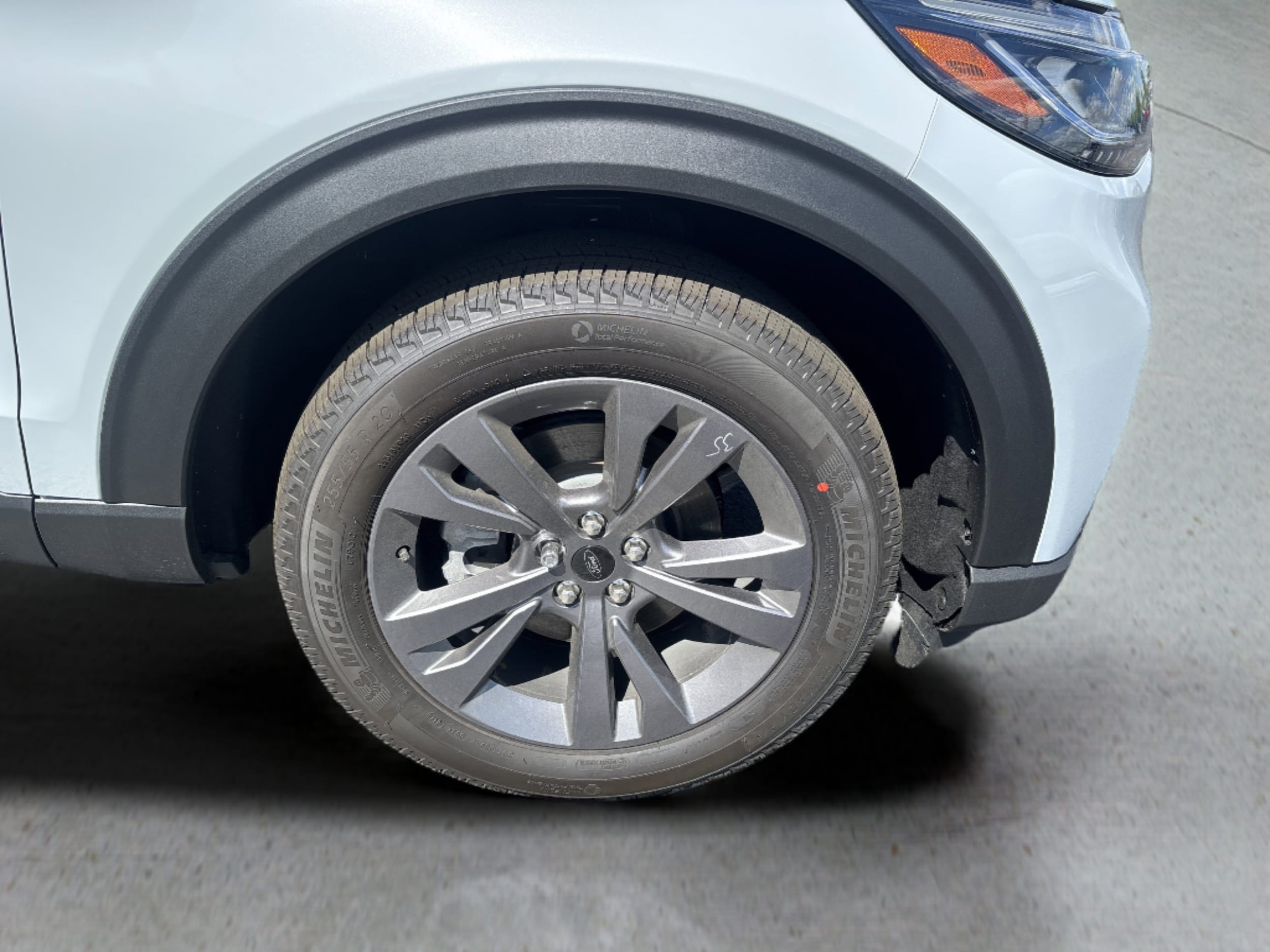 2026 Ford Explorer Active - Photo 29