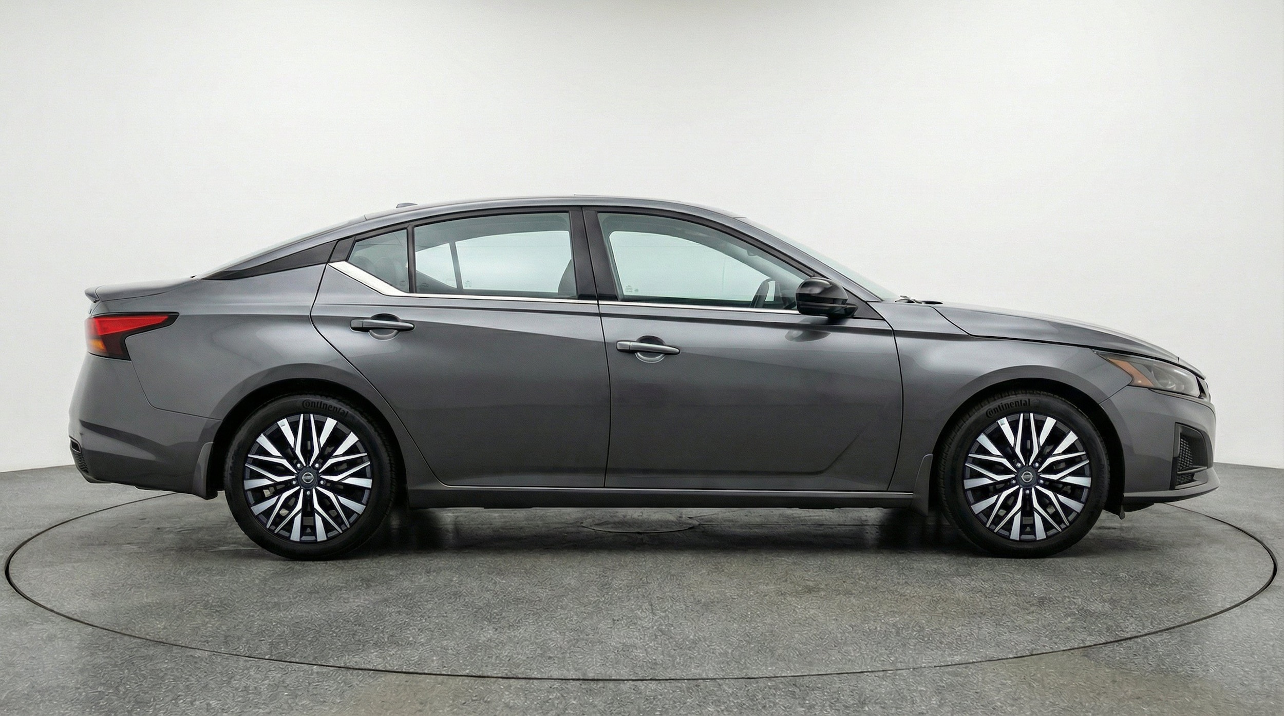 Thumbnail: 2025 Nissan Altima - 10