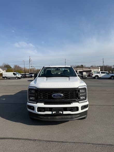 2026 Ford Super Duty F-350&reg; XL TRUCK