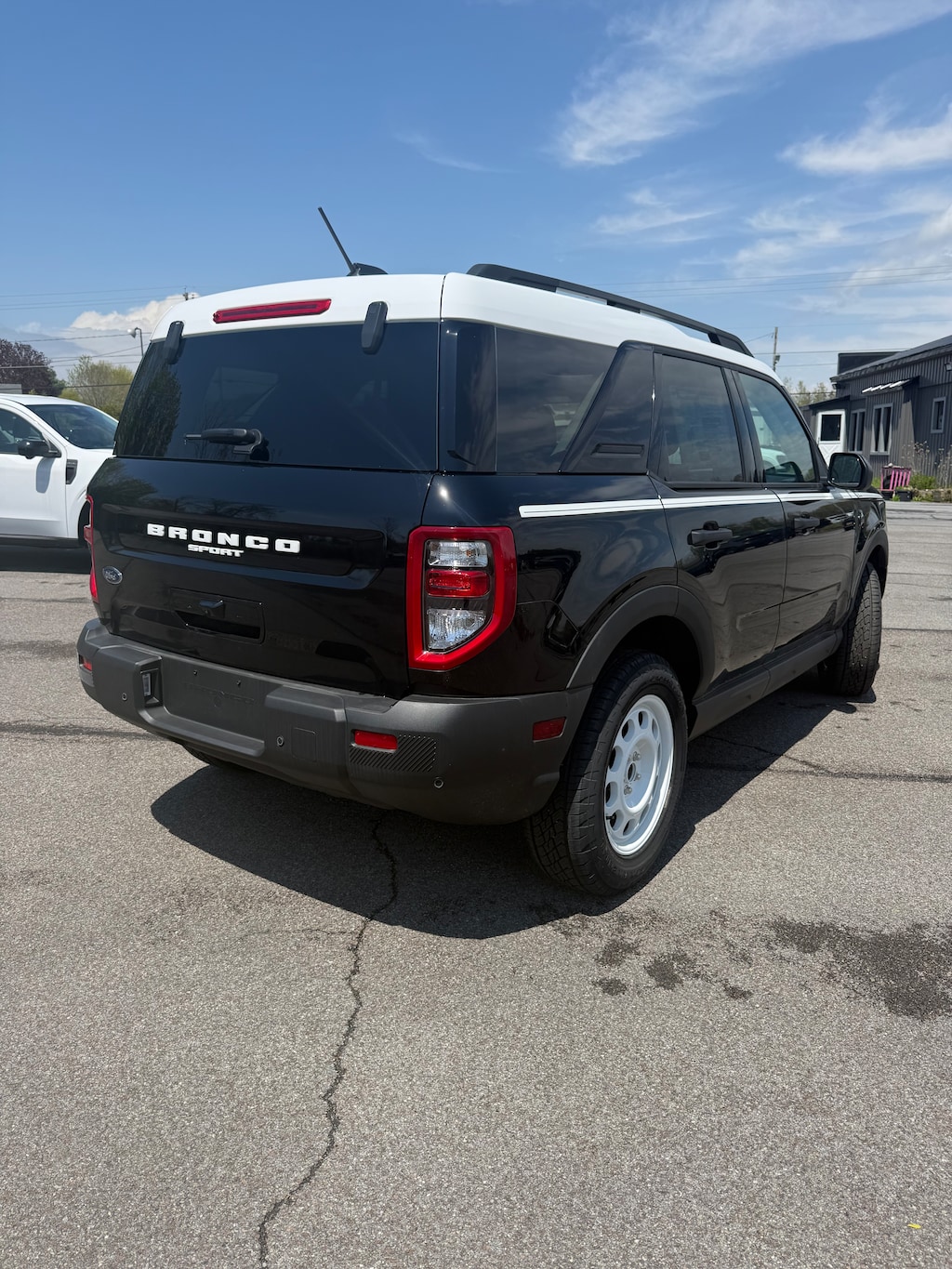 New 2025 Ford Bronco Sport Heritage Compact SUV