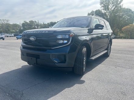 2025 Ford Expedition Active SUV