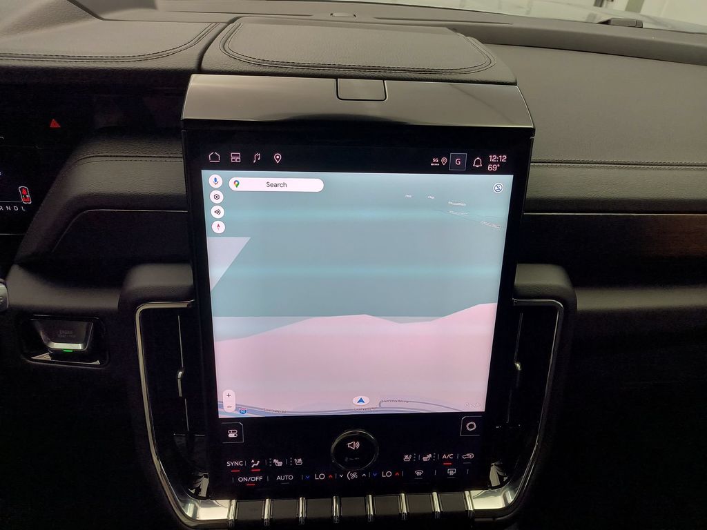 2026 GMC Yukon Denali - Photo 19