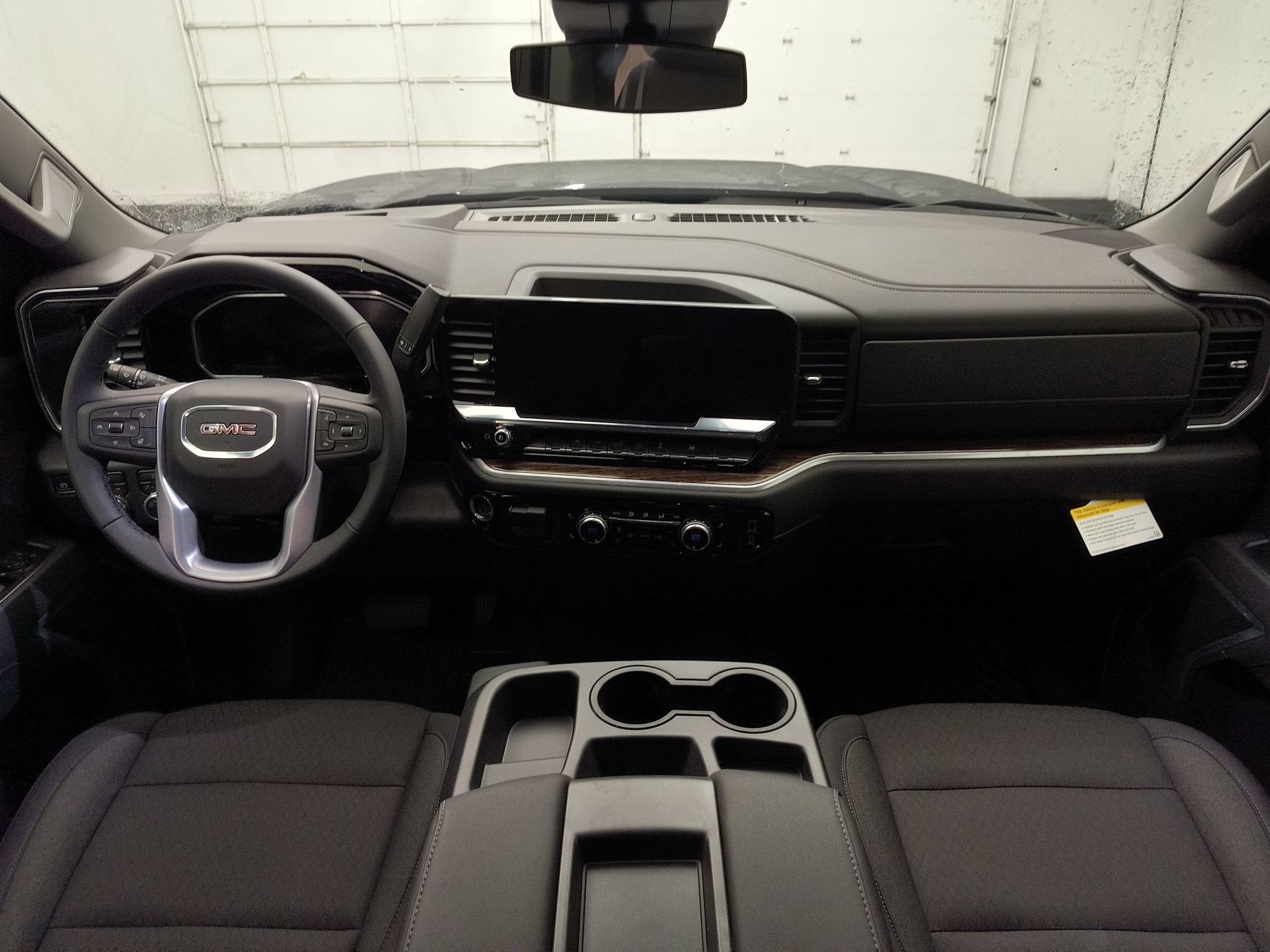 2026 GMC Sierra 1500 SLE - Photo 12