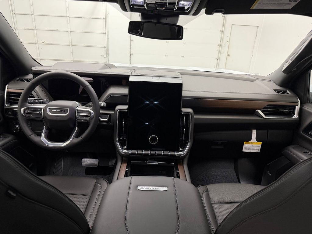 2026 GMC Yukon XL Denali - Photo 14