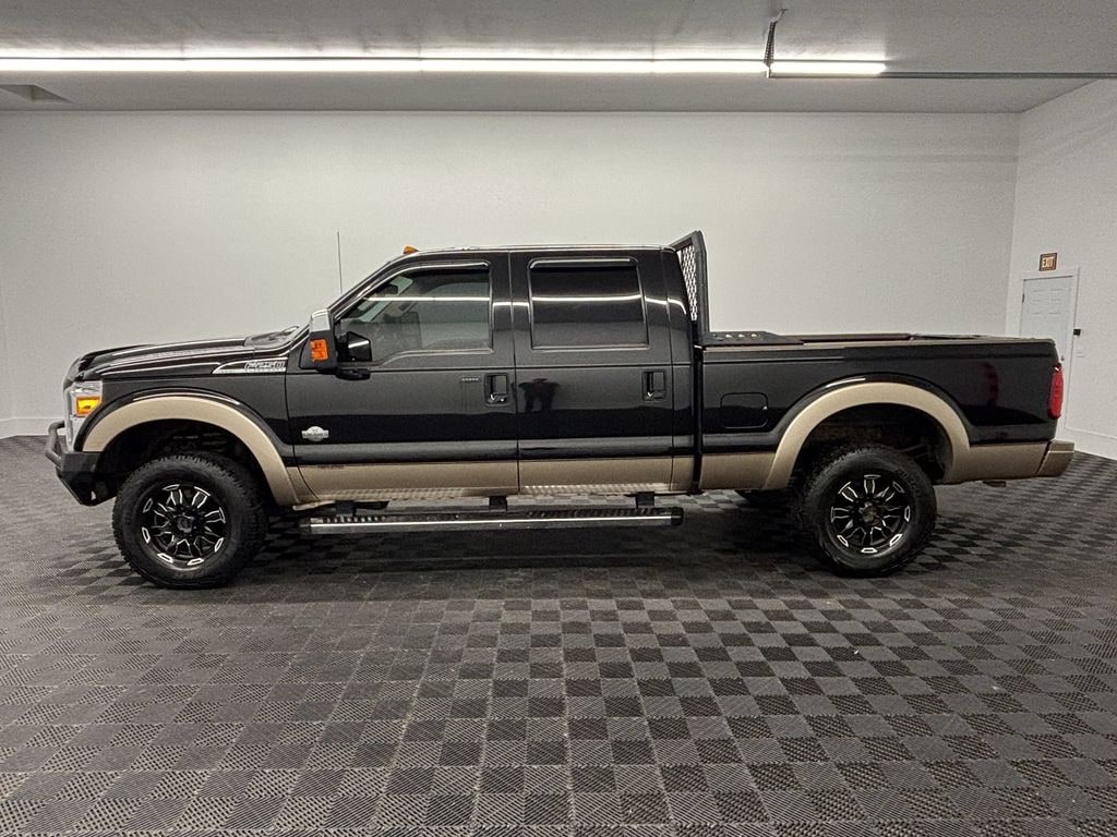 Used 2013 Ford Super Duty F-250 SRW Lariat Truck