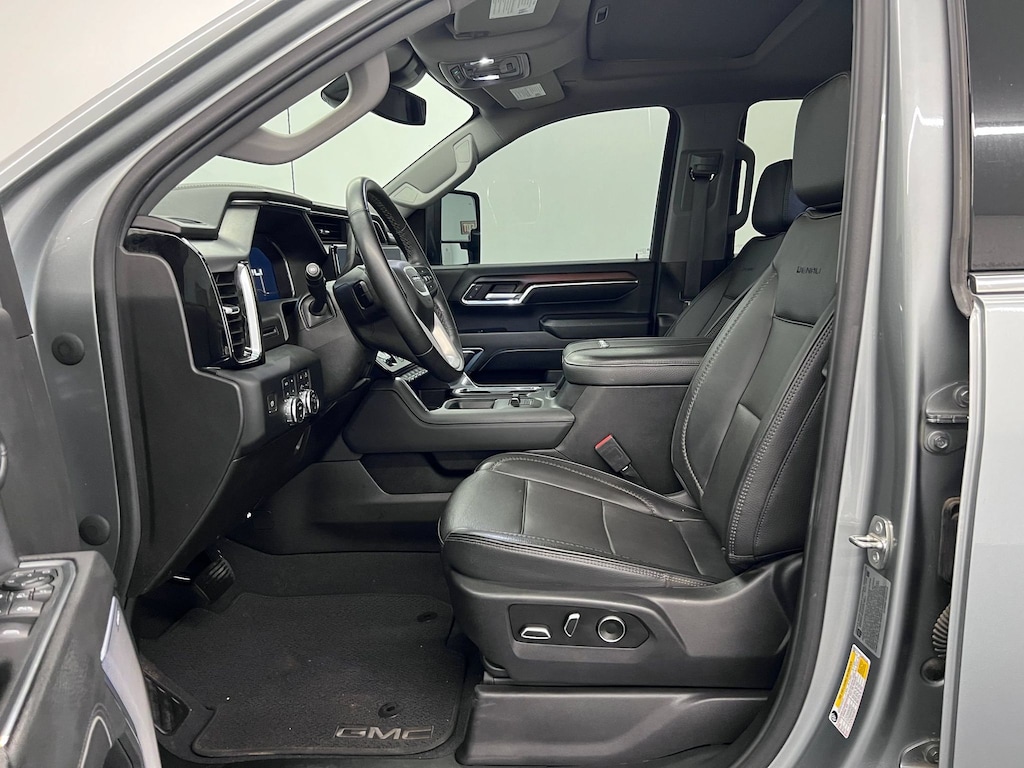 Used 2024 GMC Sierra 3500 HD Denali Truck