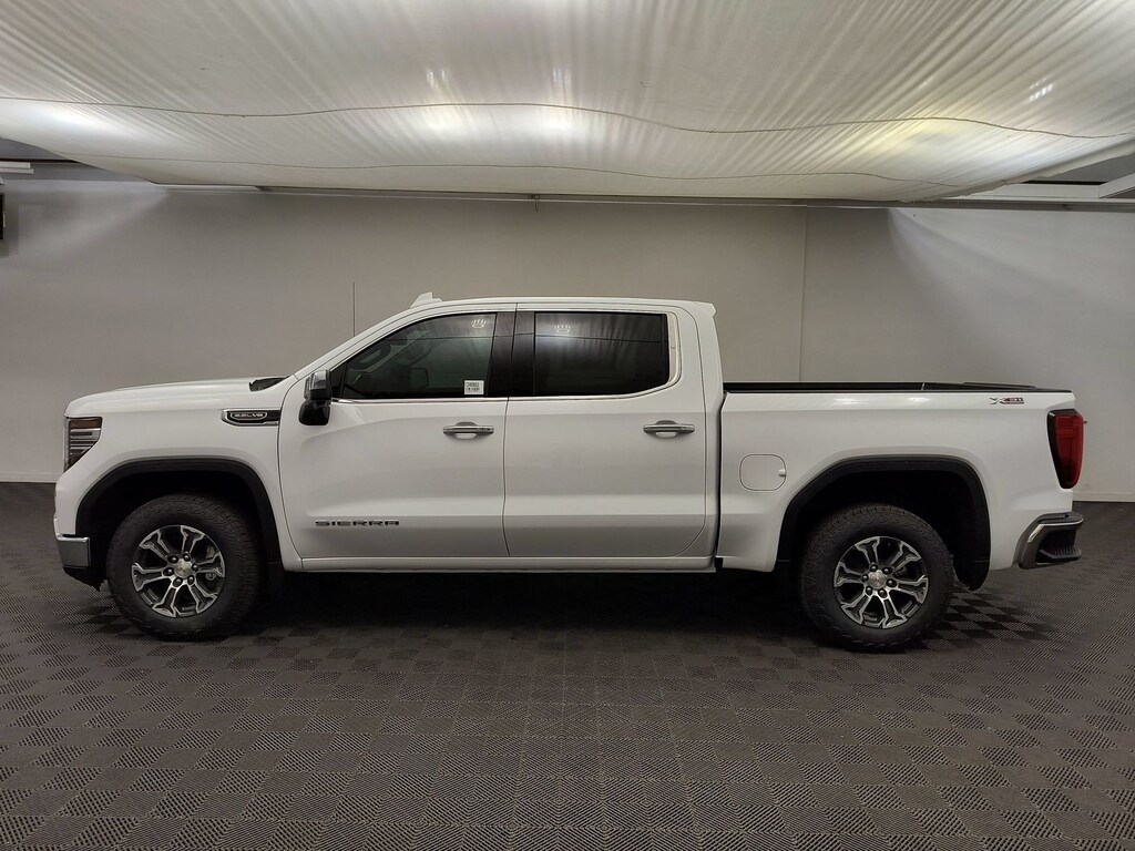 New 2026 GMC Sierra 1500 SLT Truck