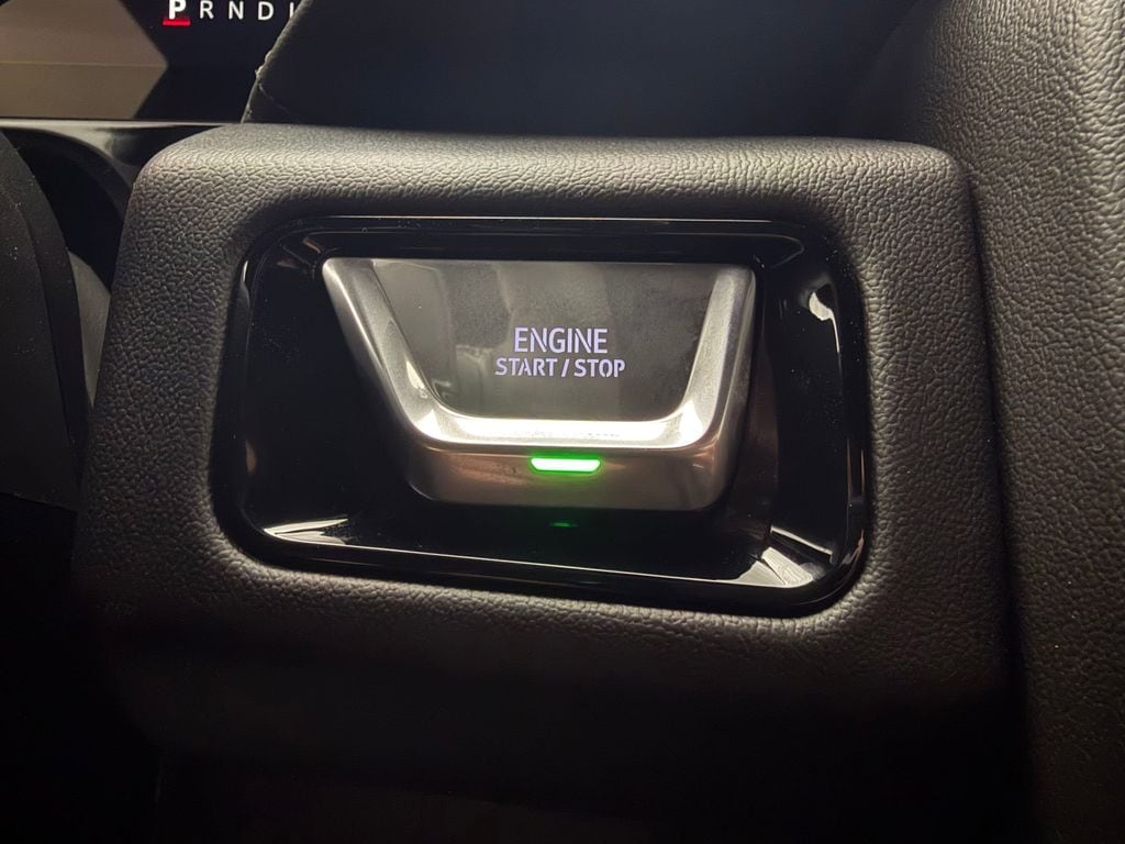 2026 GMC Yukon XL Denali - Photo 30