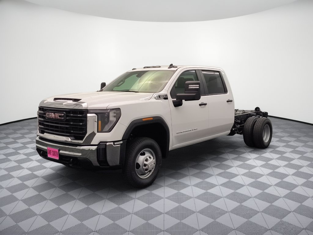  GMC Sierra 3500 HD Chassis Cab
