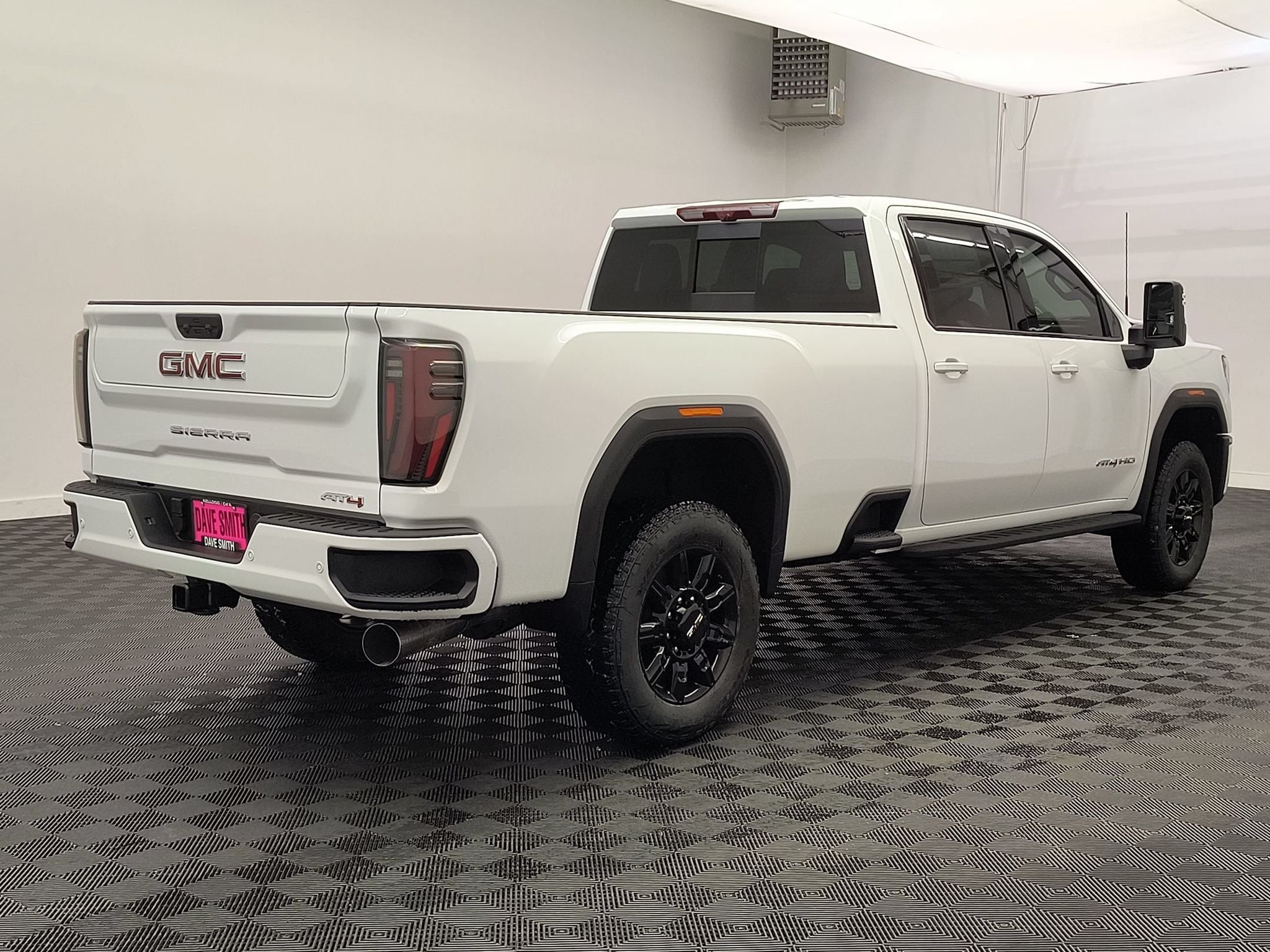 2026 GMC Sierra 2500HD AT4 - Photo 8