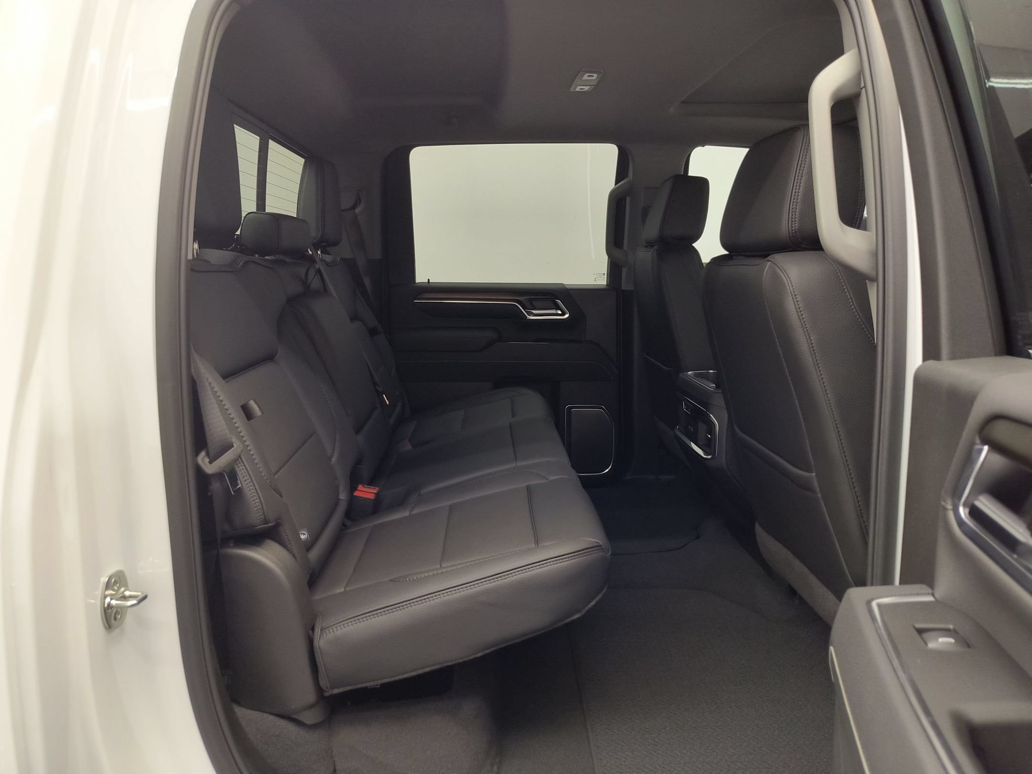 2026 GMC Sierra 2500HD Denali - Photo 32