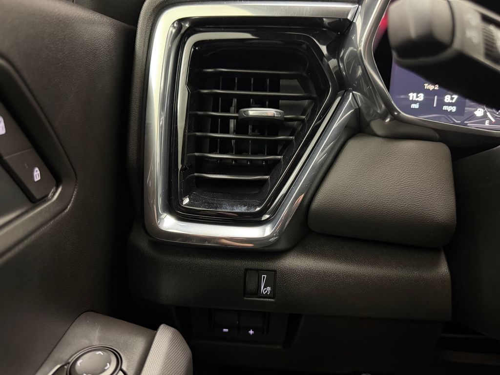 2026 GMC Canyon Elevation - Photo 33