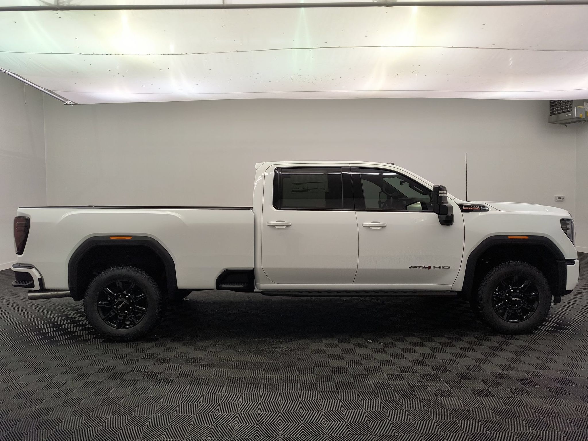 2026 GMC Sierra 2500HD AT4 - Photo 7