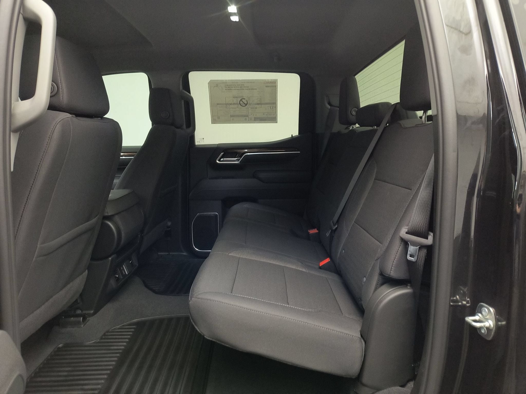 2026 GMC Sierra 1500 SLE - Photo 11