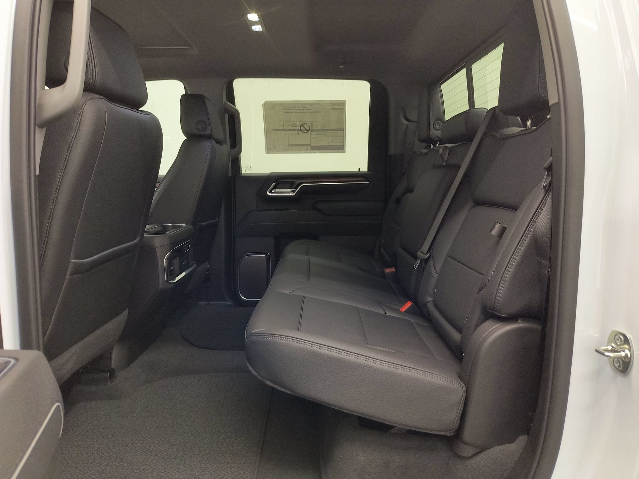 2026 GMC Sierra 2500HD Denali - Photo 13