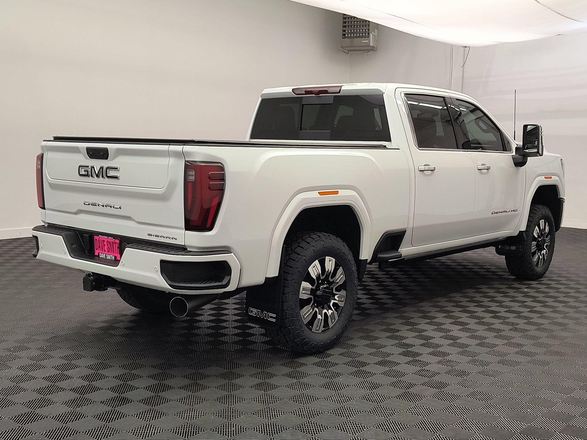 2026 GMC Sierra 2500HD Denali - Photo 8