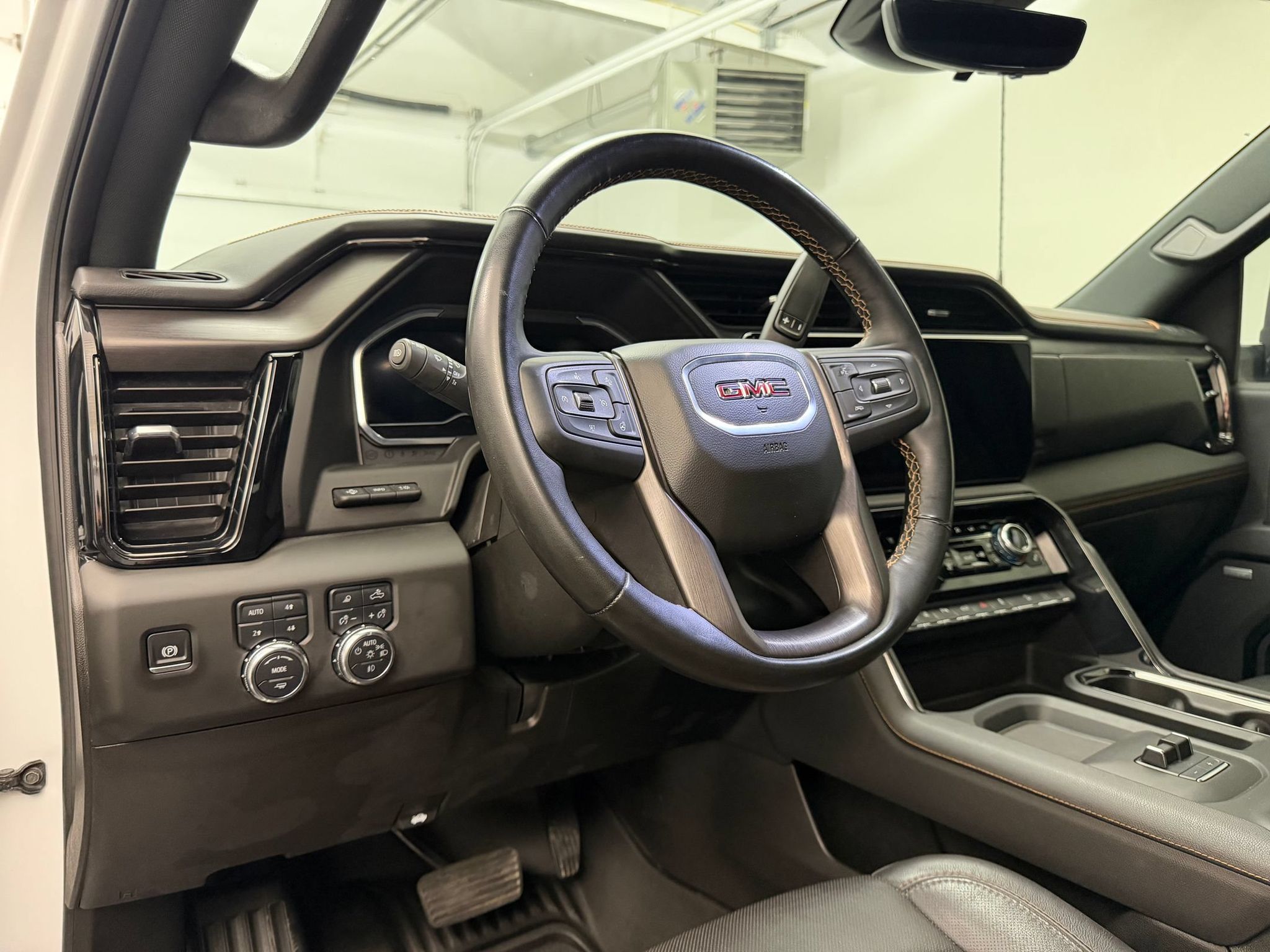Used 2025 GMC Sierra 2500 HD AT4 Truck
