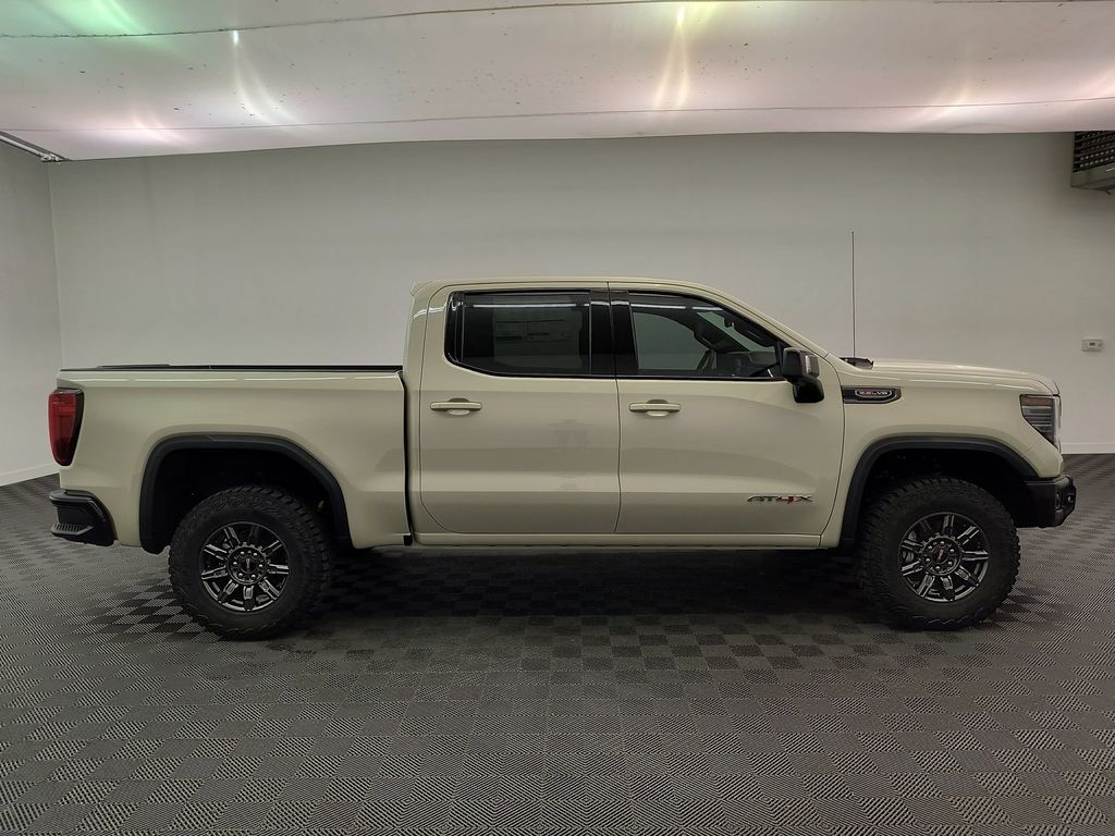 2026 GMC Sierra 1500 AT4X - Photo 8