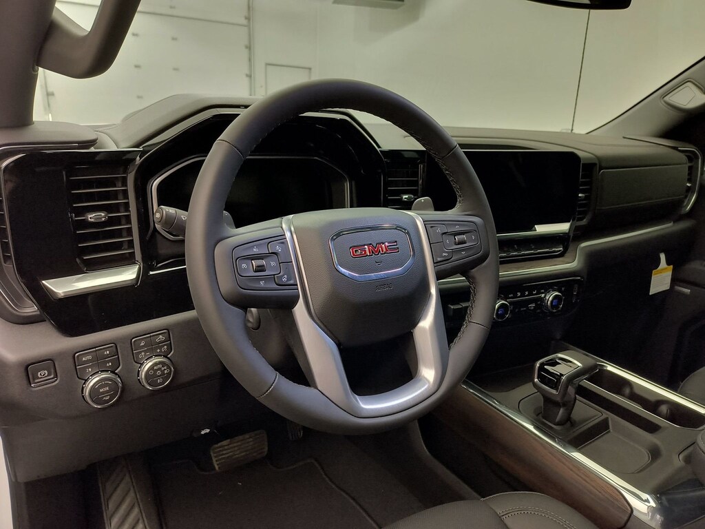 New 2026 GMC Sierra 1500 SLT Truck