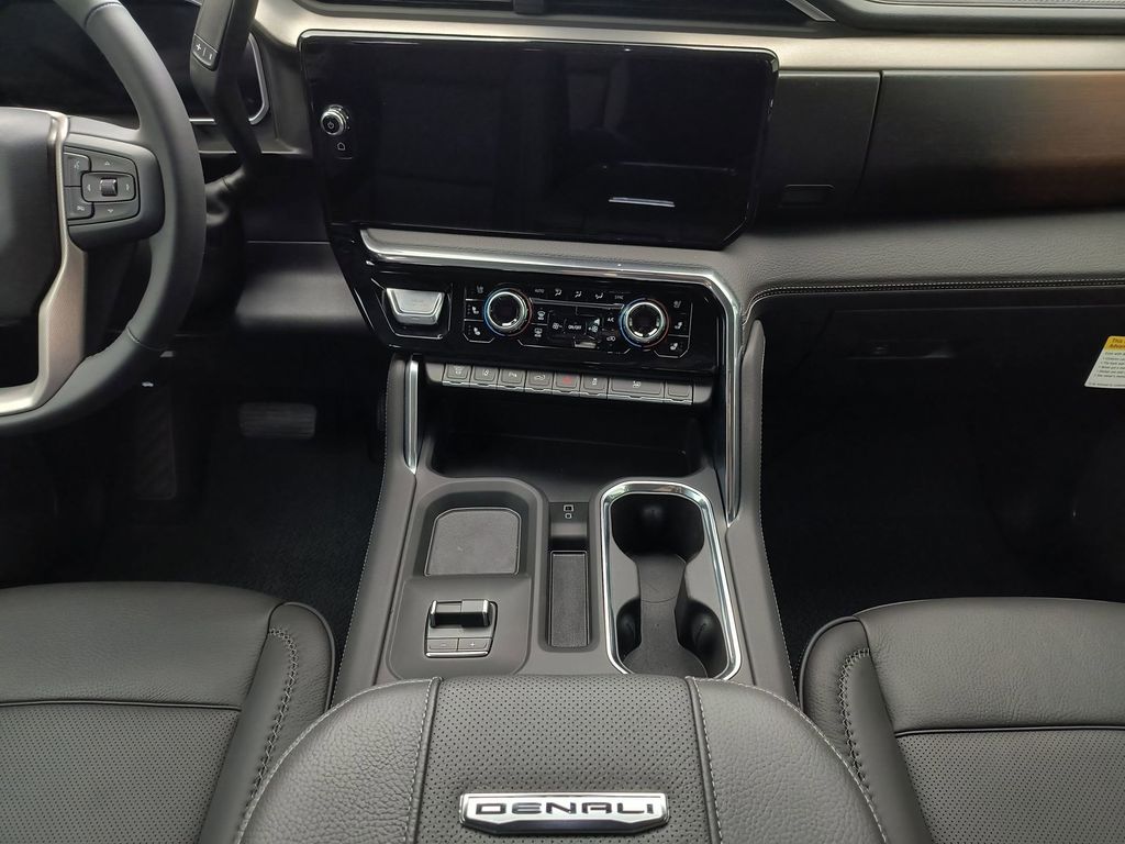2026 GMC Sierra 3500HD Denali - Photo 27