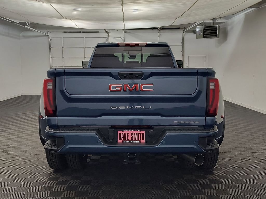 2026 GMC Sierra 3500HD Denali - Photo 9