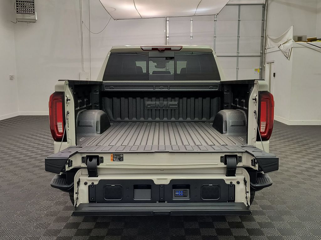 2026 GMC Sierra 1500 AT4X - Photo 24