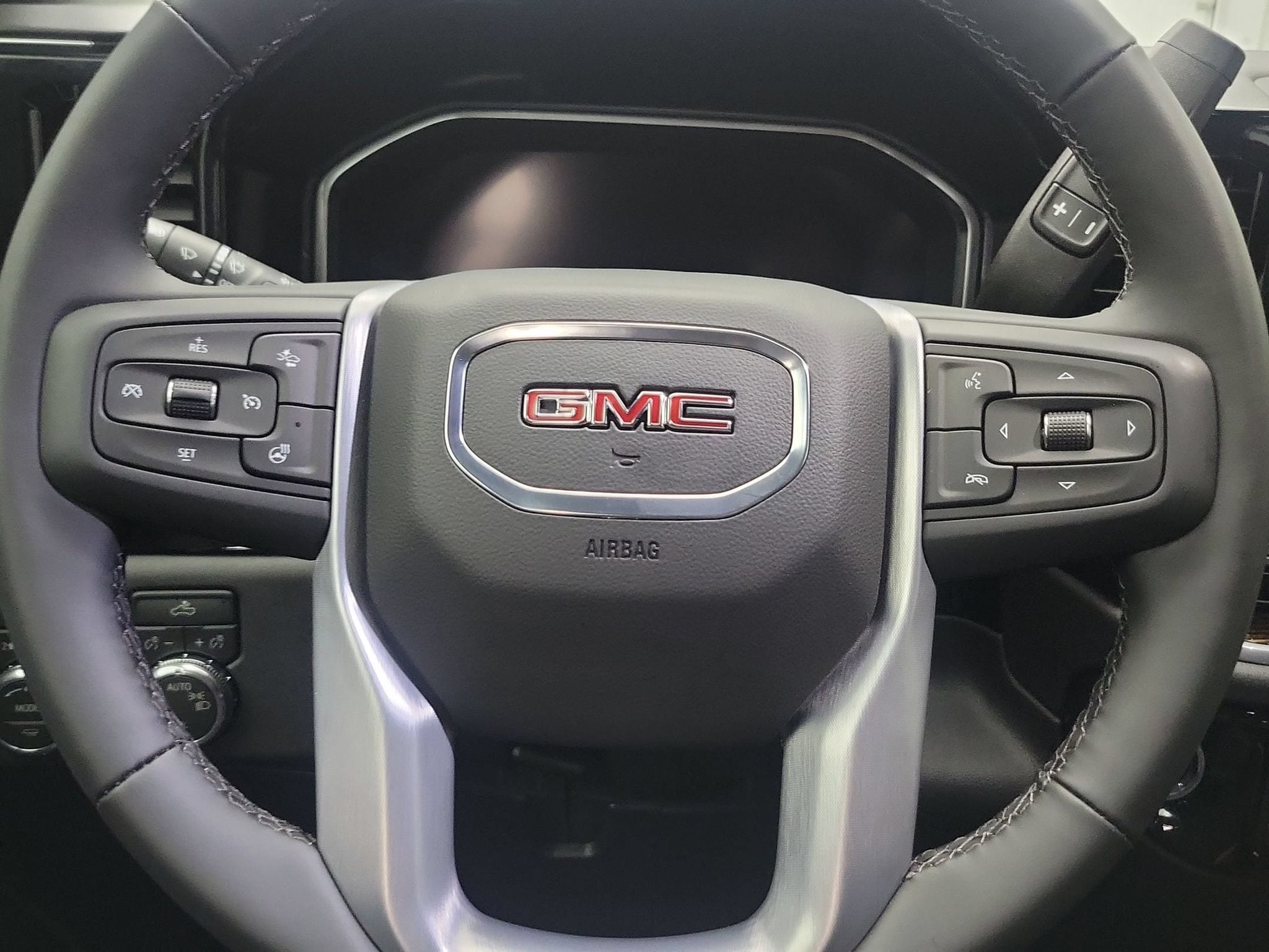 2026 GMC Sierra 1500 SLE - Photo 21