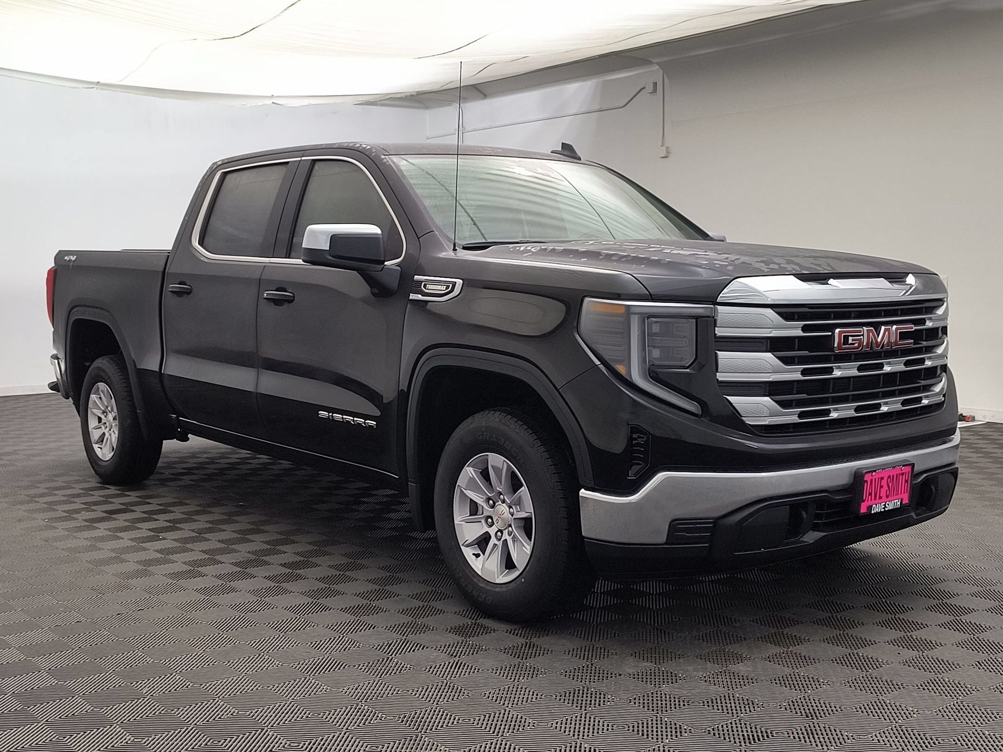 2026 GMC Sierra 1500 SLE - Photo 6