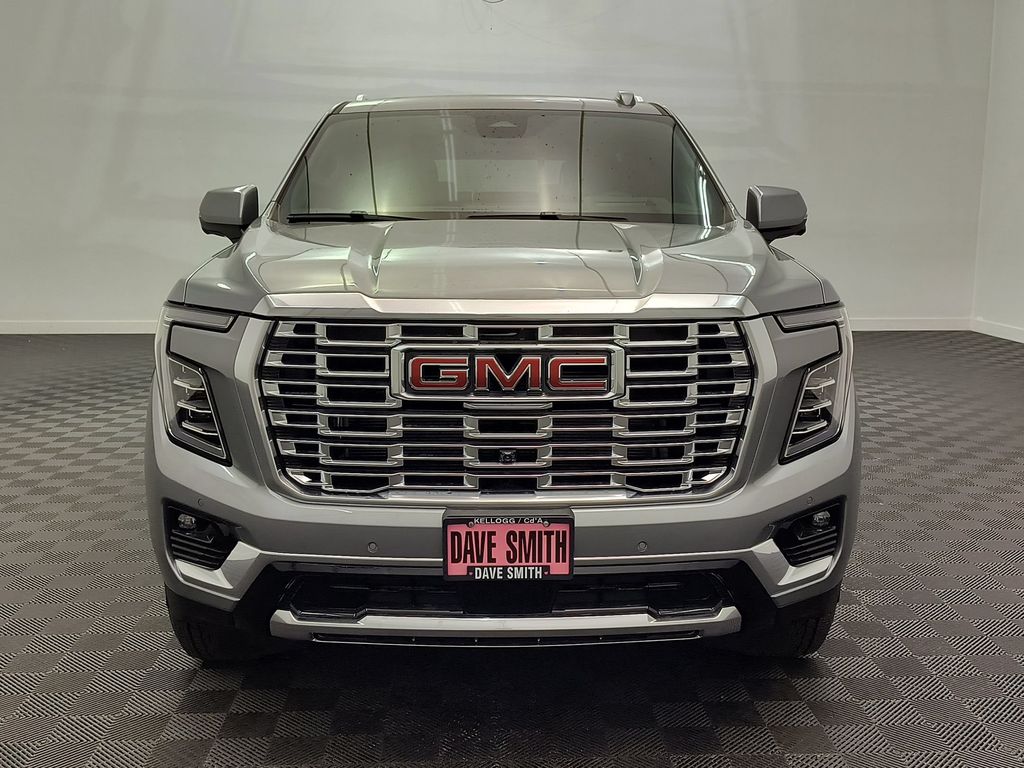 2026 GMC Yukon Denali - Photo 6