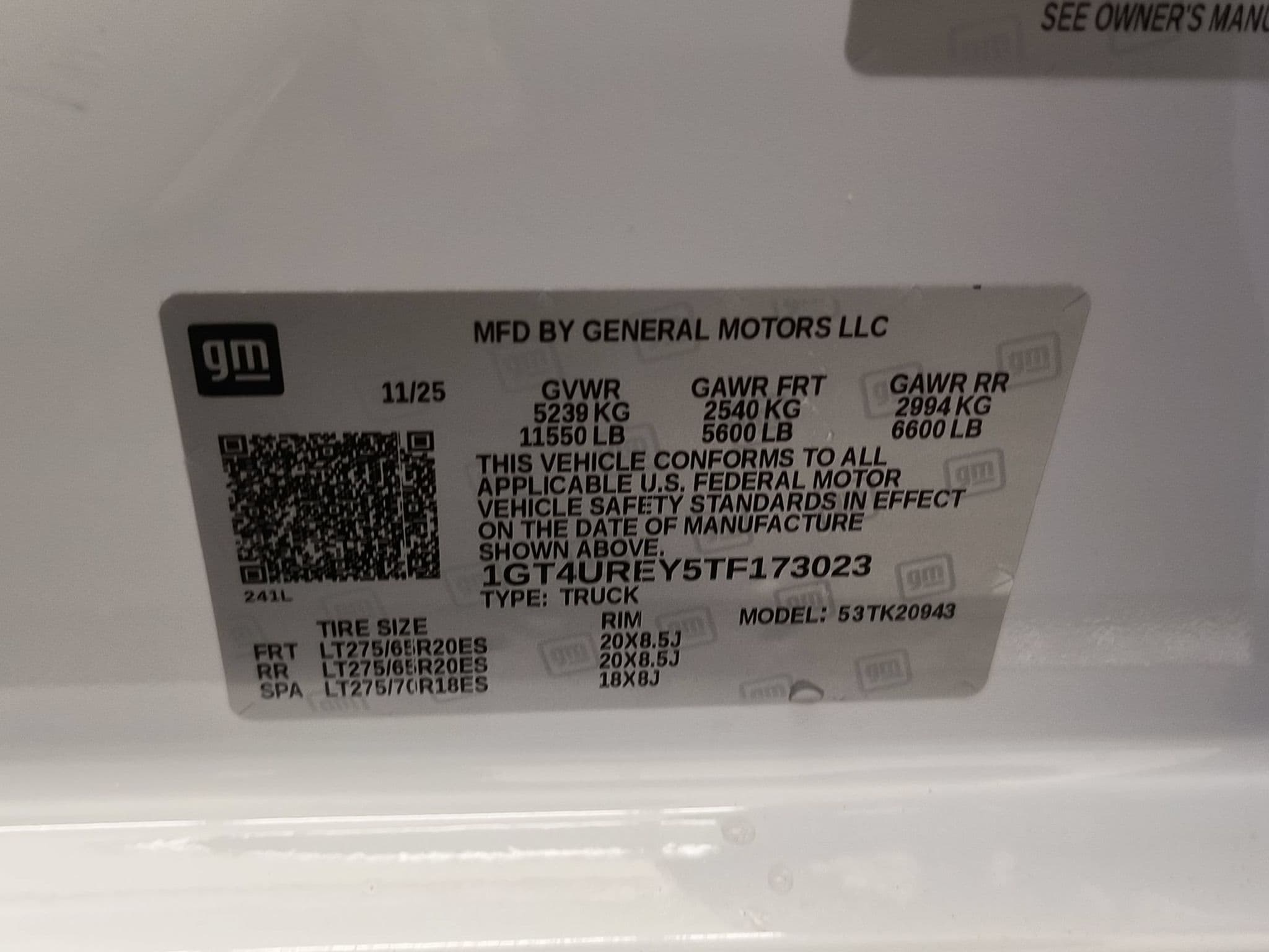 2026 GMC Sierra 2500HD Denali - Photo 17