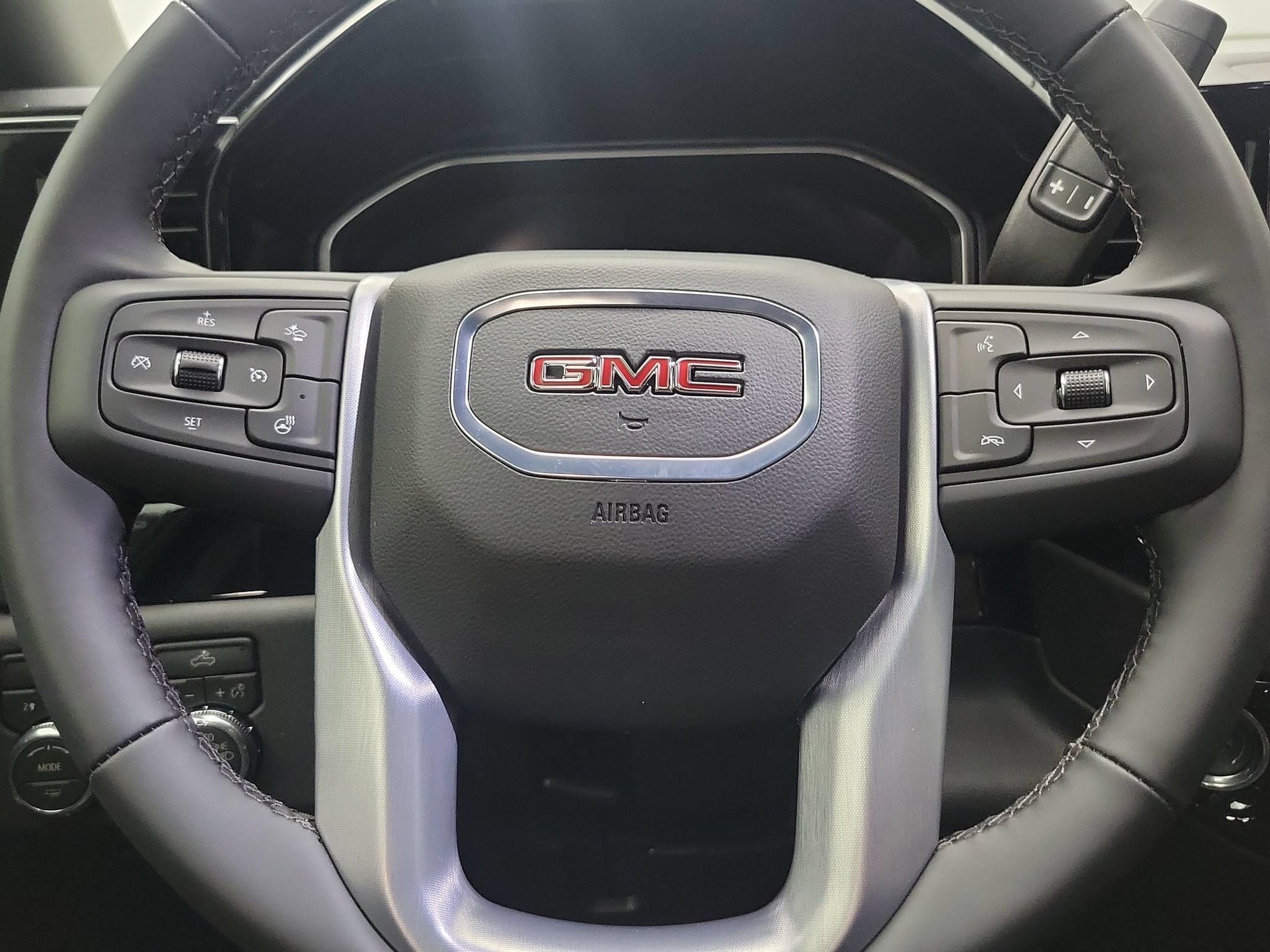 2026 GMC Sierra 1500 SLE - Photo 20