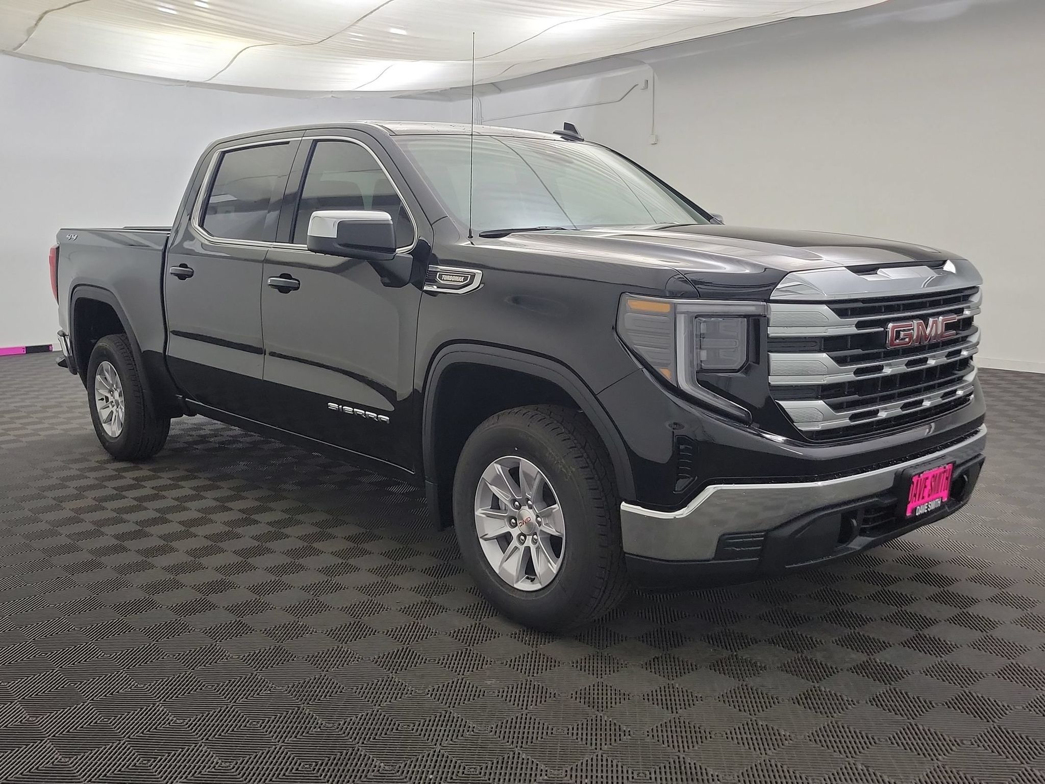 2026 GMC Sierra 1500 SLE - Photo 6