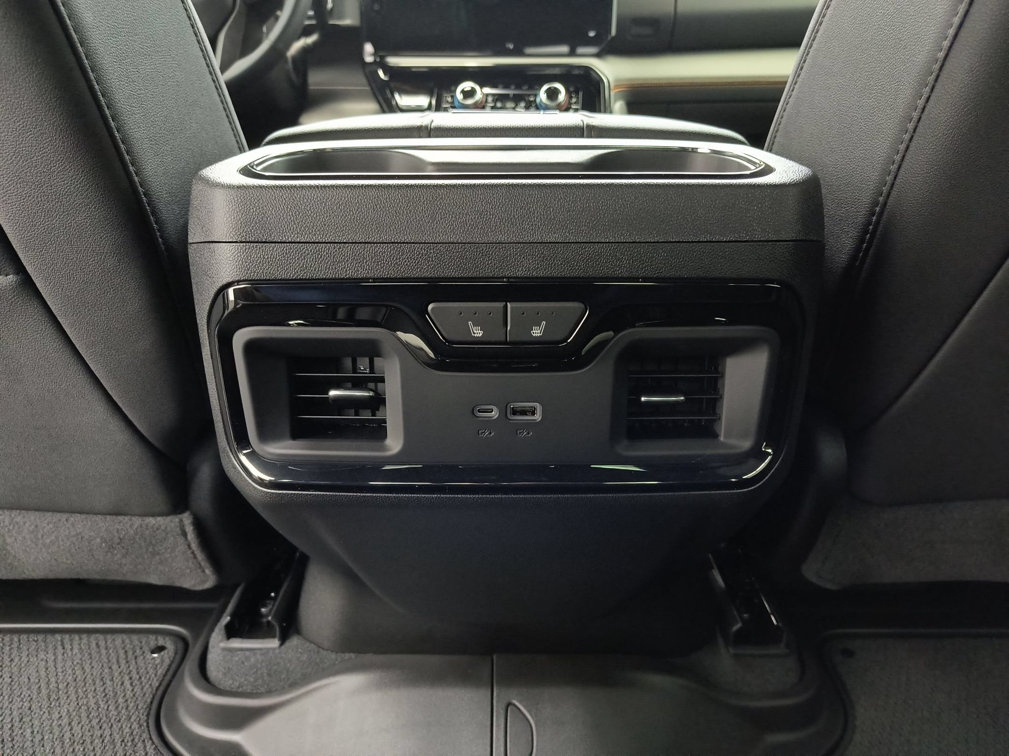 2026 GMC Sierra 2500HD AT4 - Photo 24