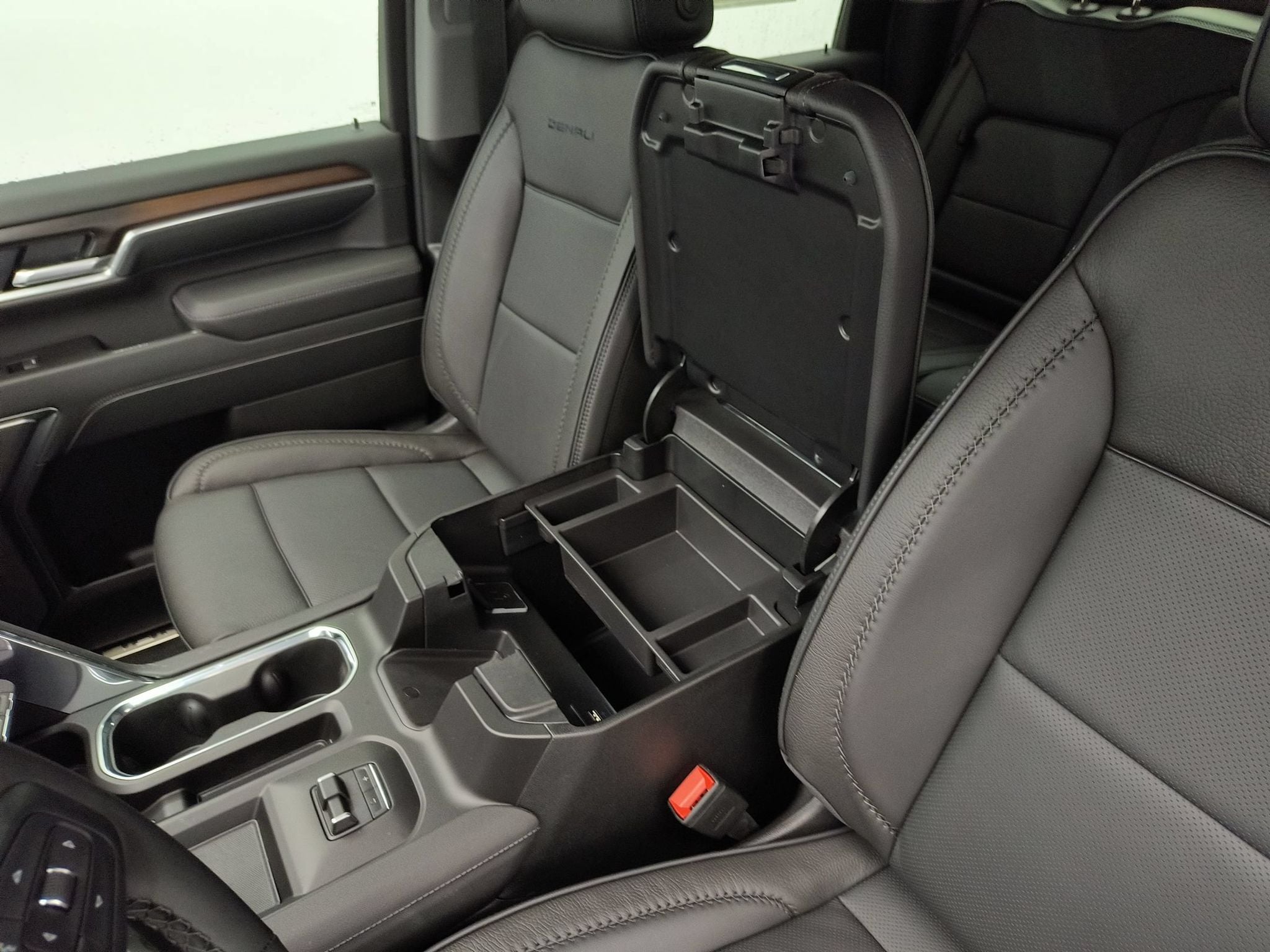 2026 GMC Sierra 2500HD Denali - Photo 29