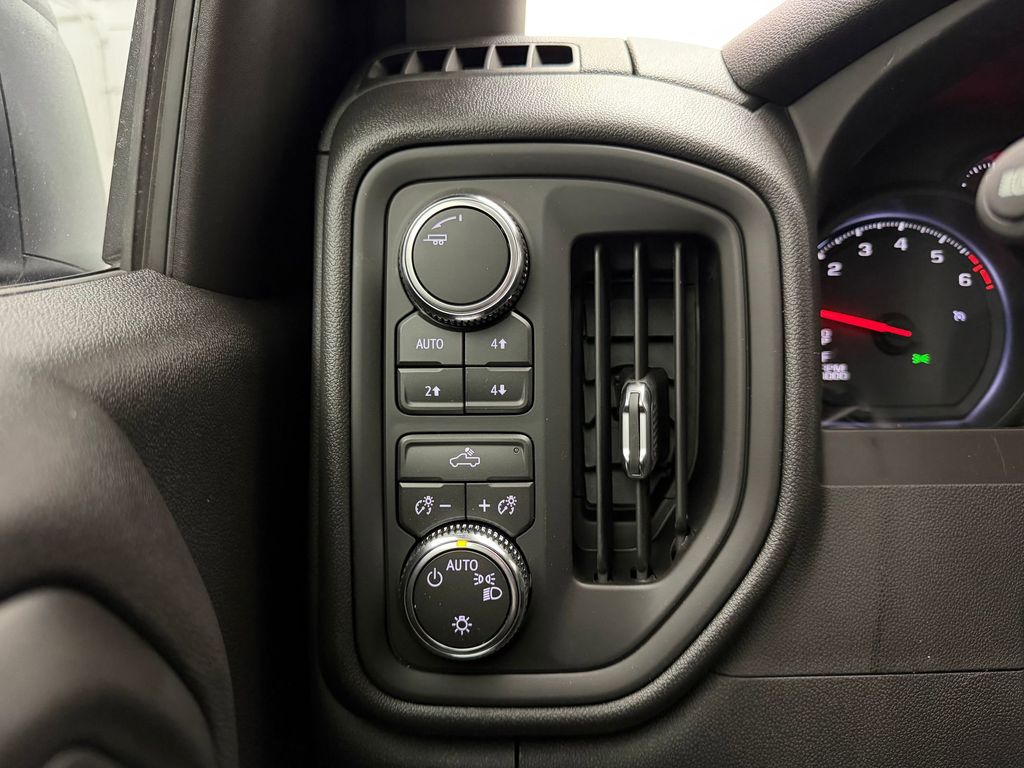 2026 GMC Sierra 1500 Pro - Photo 28